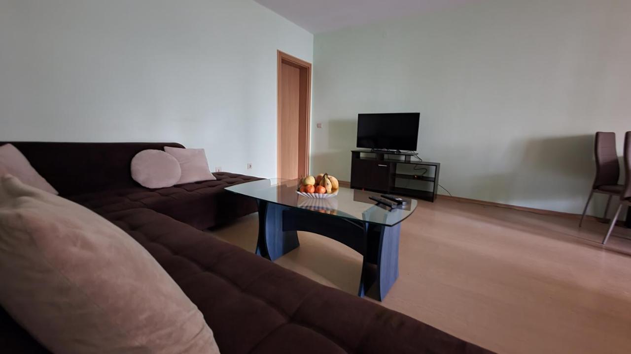 Апартаменты Minimalistic 1Br Flat With A Parking Spot Варна Экстерьер фото